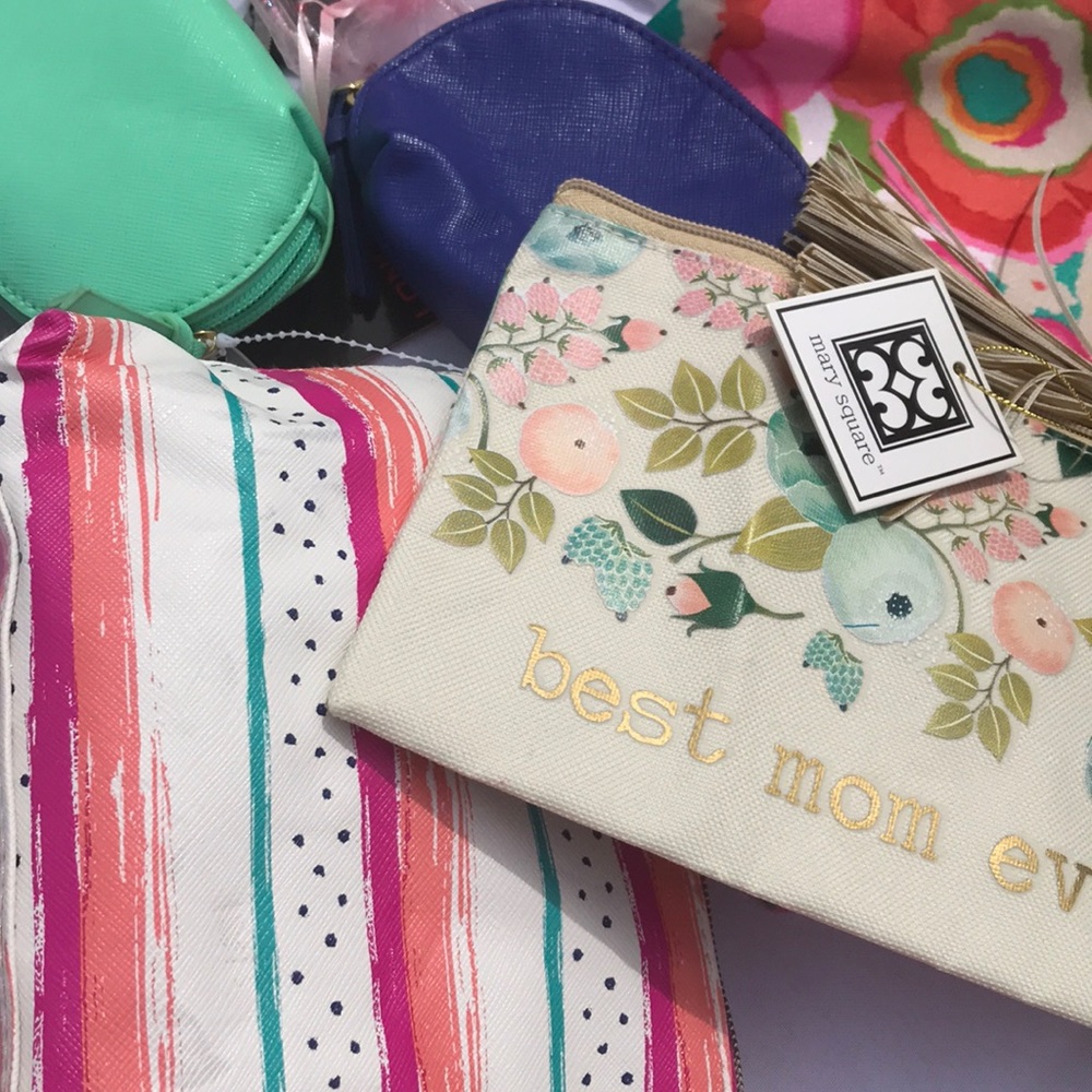 Beautiful small purses Bundle